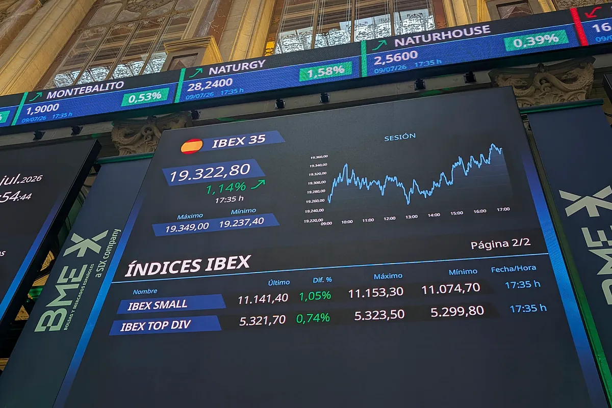 Los consejeros y directivos de banca venden acciones en máximos