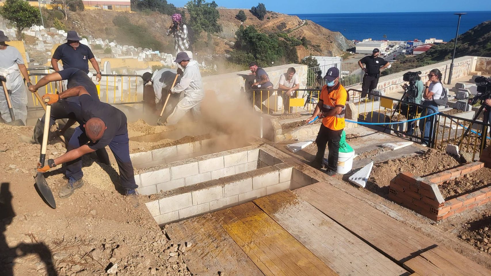 Marruecos se niega a recibir los cadáveres ya identificados de la invasión de Ceuta pero asegura que acogerá a todos los menas