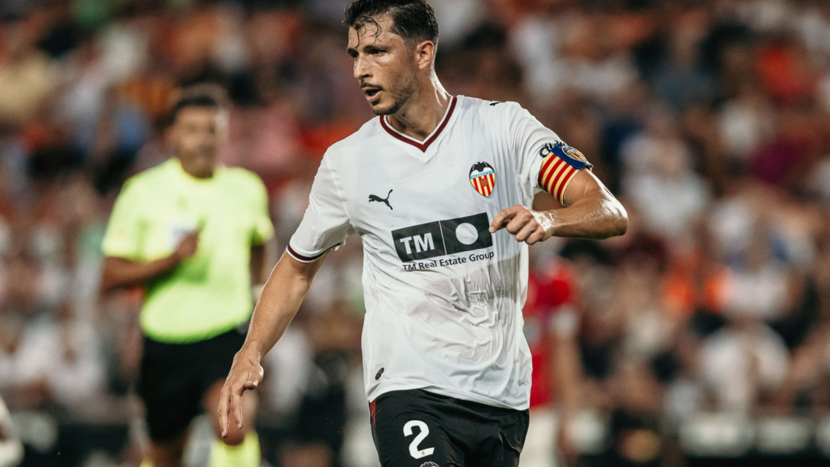 Guido Rodríguez, tras la primera bronca en Mestalla: “Tenemos que aceptar la situación y estar unidos”