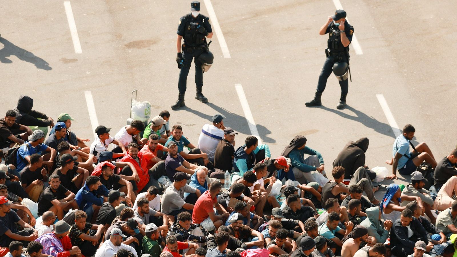 La Policía de Ceuta recibe 200 denuncias de delitos al día, diez veces más que antes del asalto "Estoy harta de tener miedo"