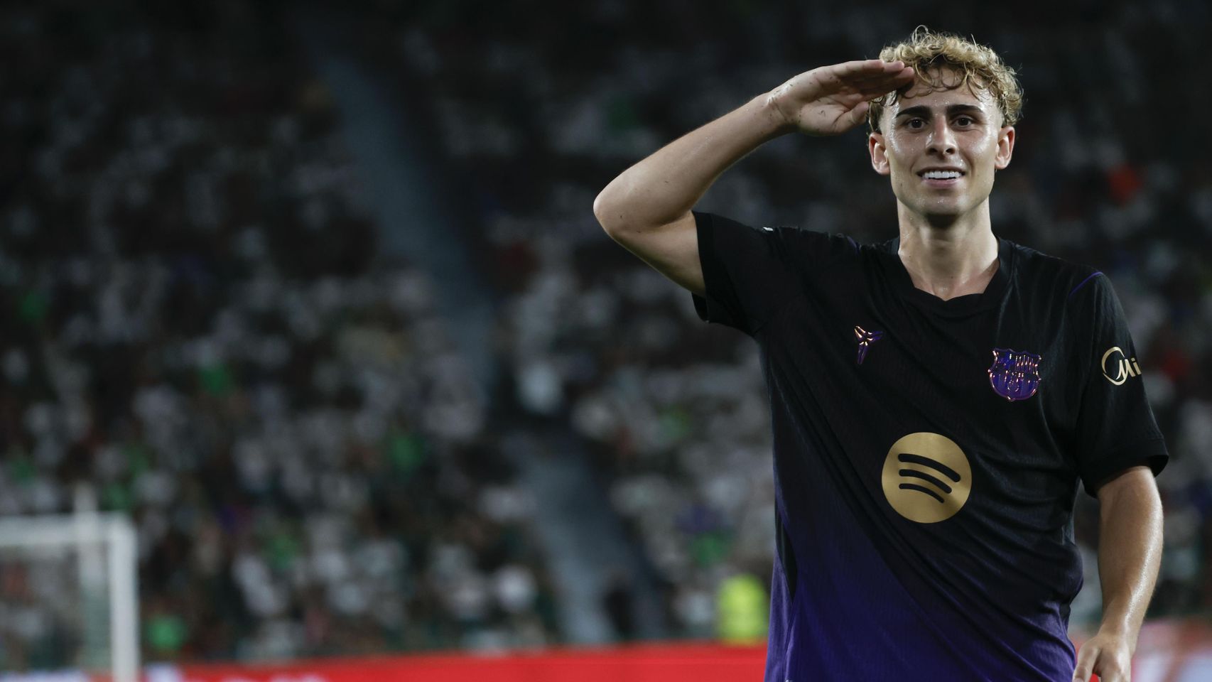 Raphinha, Fermín y Gordon aplastan al Elche y firman la primera 'manita' del Barcelona en la temporada