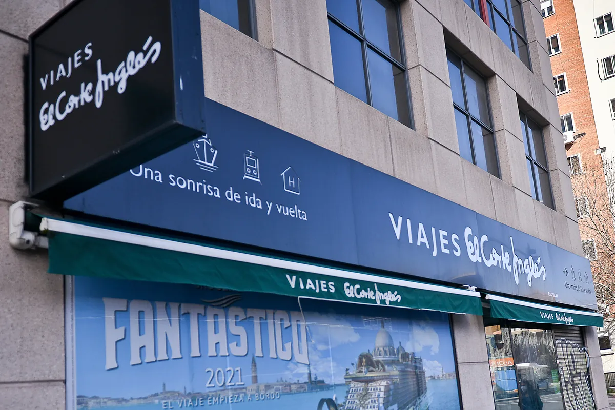 Competencia multa a Nautalia, Viajes El Corte Inglés, Ávoris e IAG7 por repartirse contratos