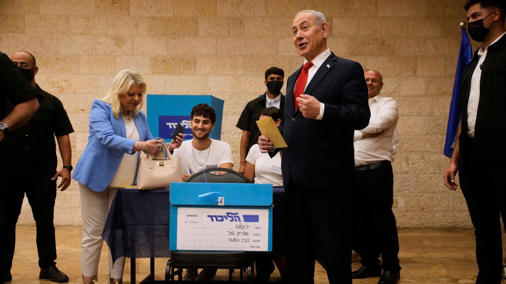 Netanyahu usa las primarias del Likud para frenar a los radicales y cortejar a un electorado israelí que pide mayor moderación