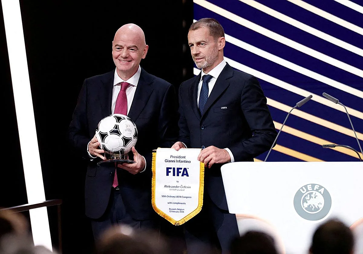 Ceferin descarta retar a Infantino por el liderazgo de la FIFA, pero le pide que se vaya