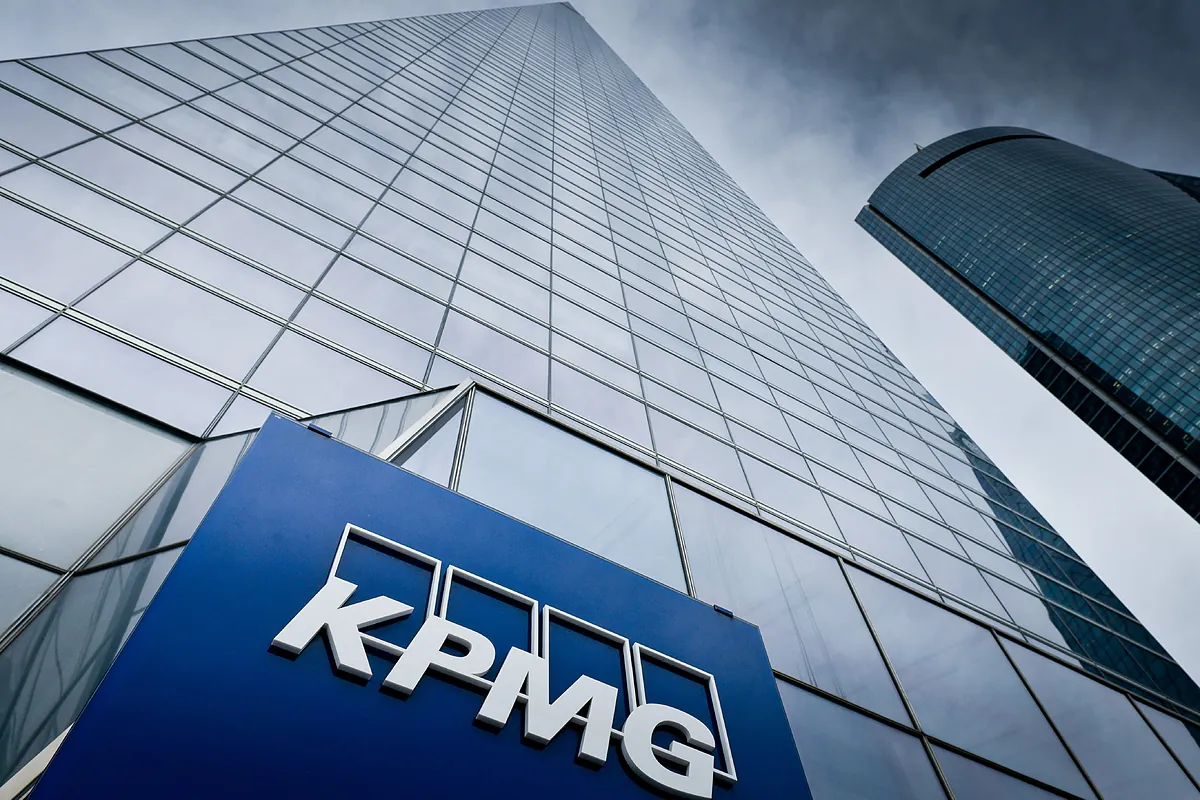 KPMG Australia despide a cientos de empleados y reduce el salario de sus socios tras un escándalo de auditoría