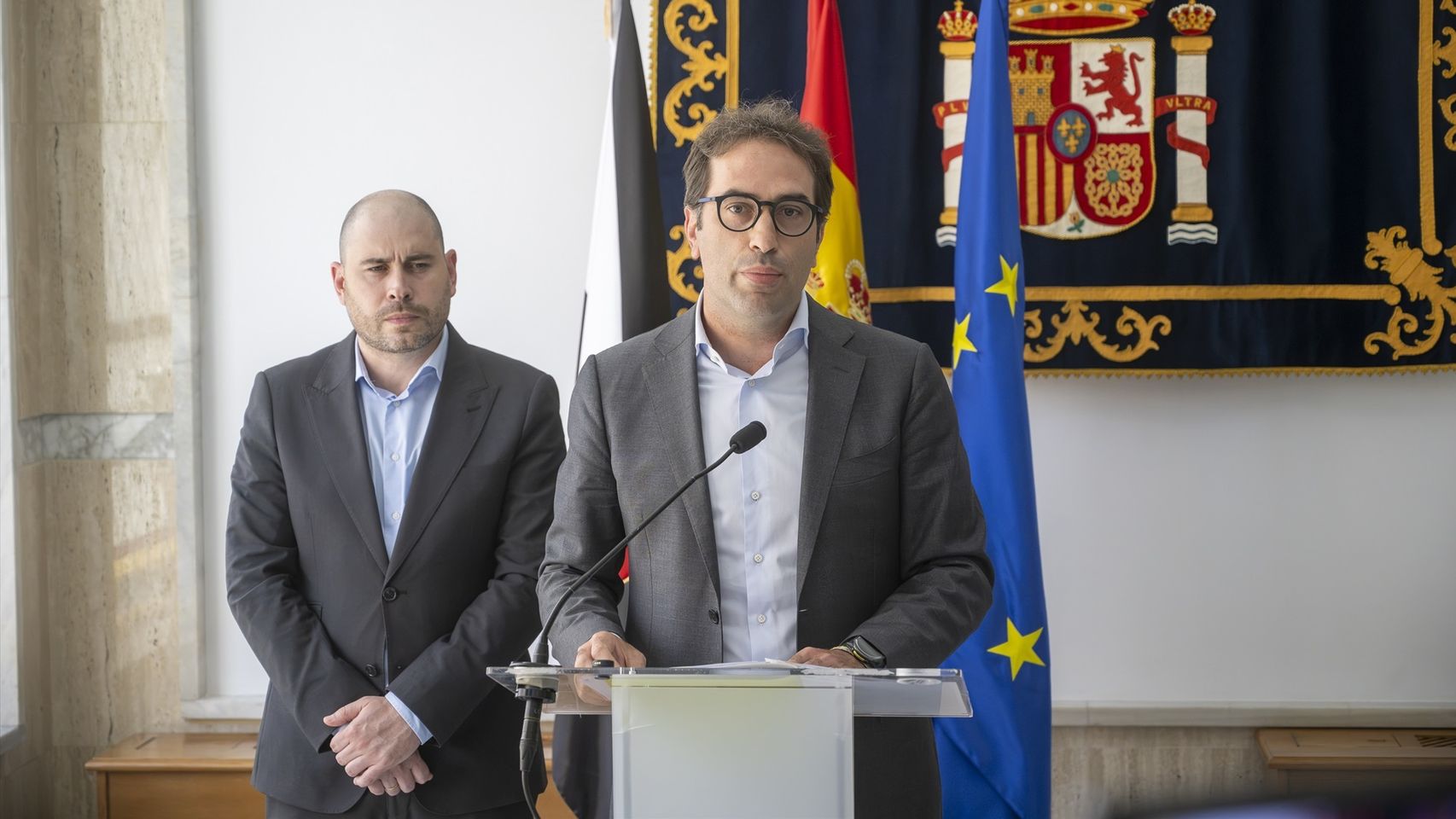 Ceuta denuncia 25 días de caos y baile de cifras: "No sabemos cuántos quedan, cuántos han vuelto, qué será de los menas..."