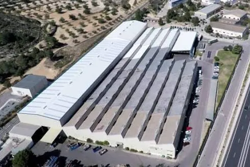 Industrias Ochoa acusa la situación del automóvil en sus cuentas