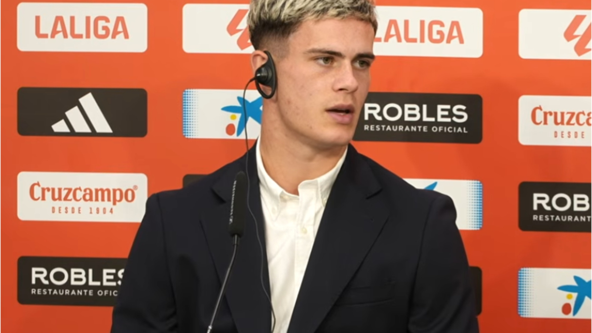 Robbie Ure: "Es un honor estar aquí y jugar en este estadio"