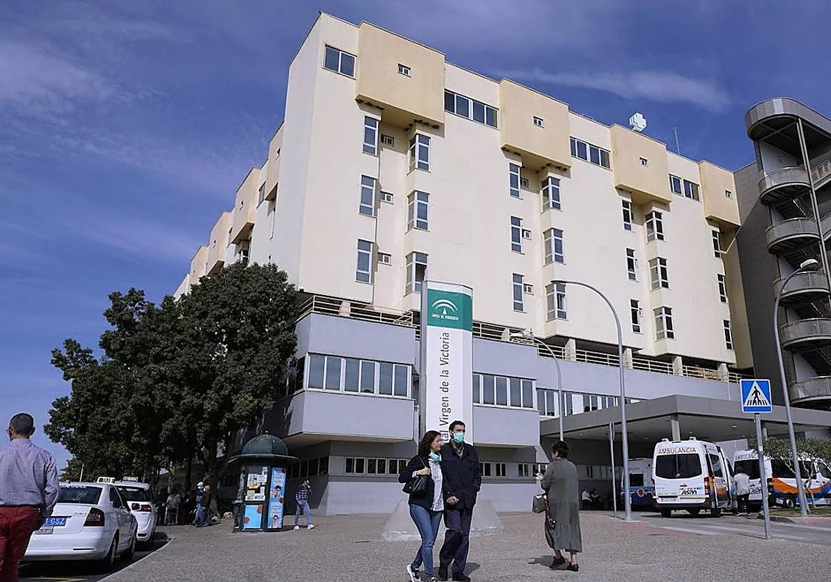 El Sindicato Médico alza la voz por las urgencias y la UCI del Clínico: «Es una sobrecarga extrema»