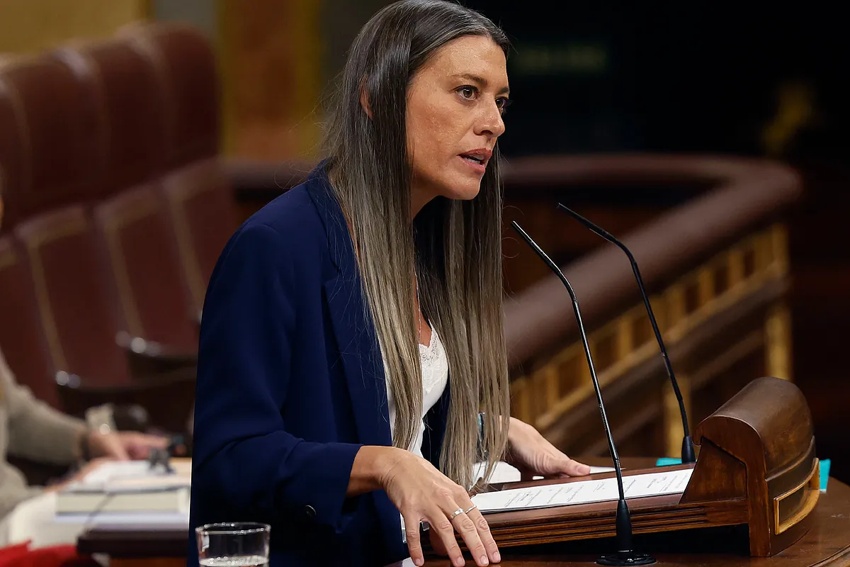 Junts vuelve a la carga y registra de nuevo la ley del traspaso en inmigración