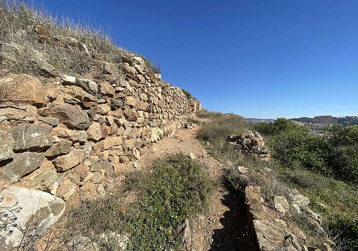 Rincón de la Victoria invertirá 750.000 euros en la consolidación y puesta en valor del castillo de Bezmiliana