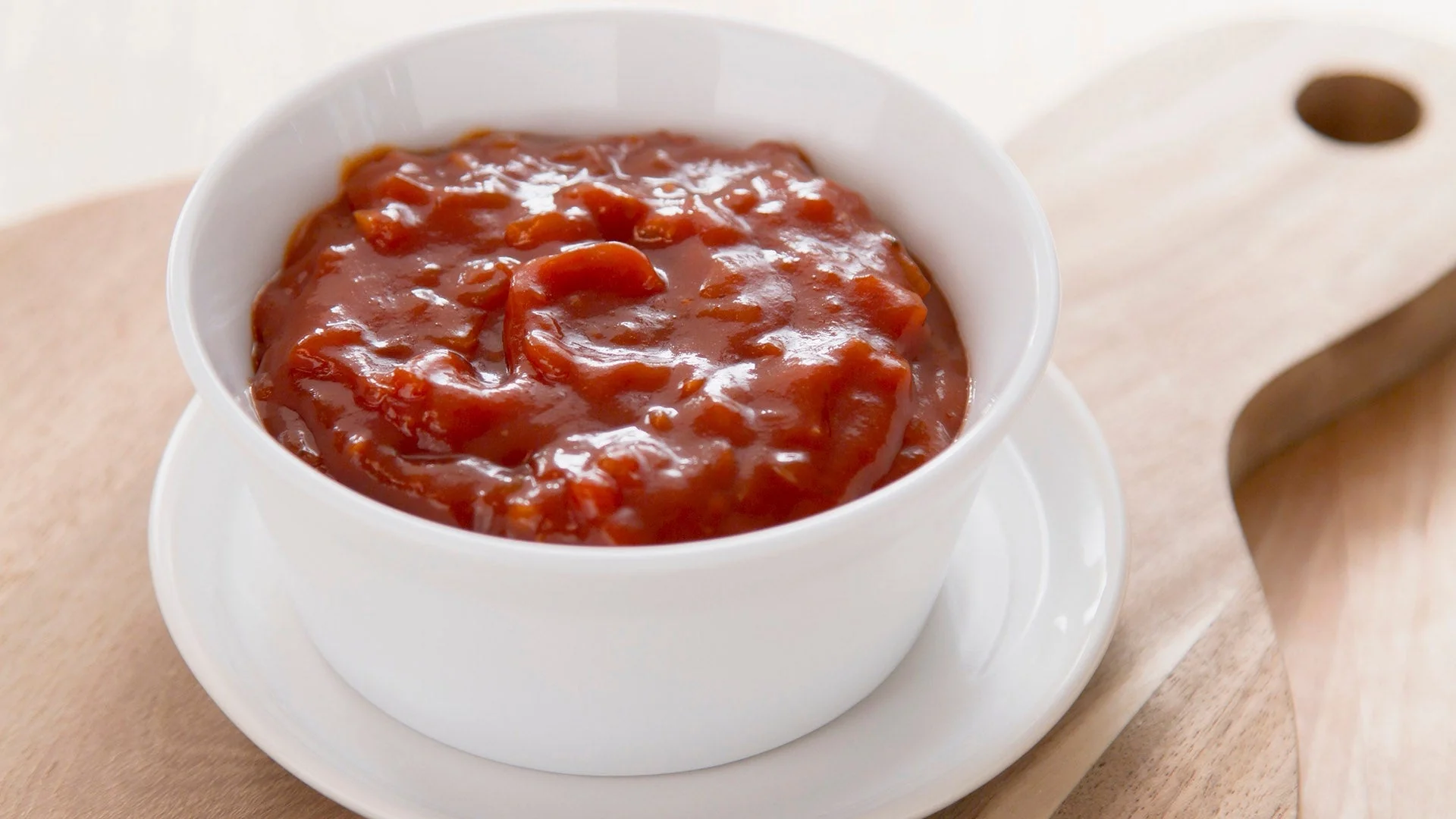 Alerta sanitaria por la presencia de gluten en salsas barbacoa y chimichurri vendidas en Andalucía