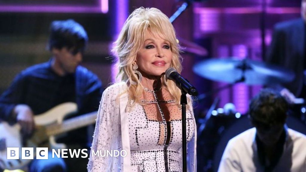 De "Jolene" a "I Will Always Love You": cómo contó Dolly Parton la historia de su vida a través de 6 canciones icónicas