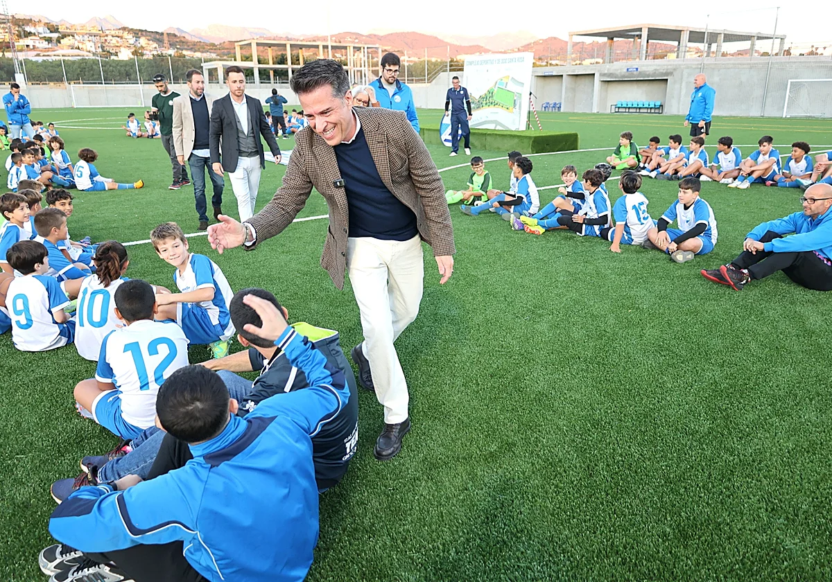 Torrox licita por 4,4 millones la segunda fase del complejo deportivo de Santa Rosa en la costa