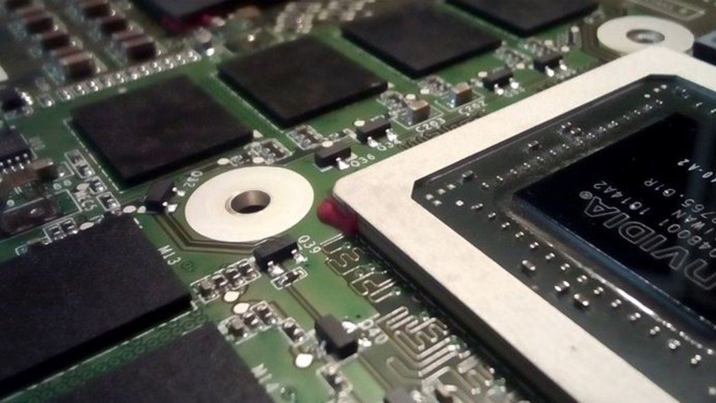 Nvidia dobla beneficio e ingresos, da alas a la IA y deja atrás las dudas del mercado sobre el futuro de la tecnología