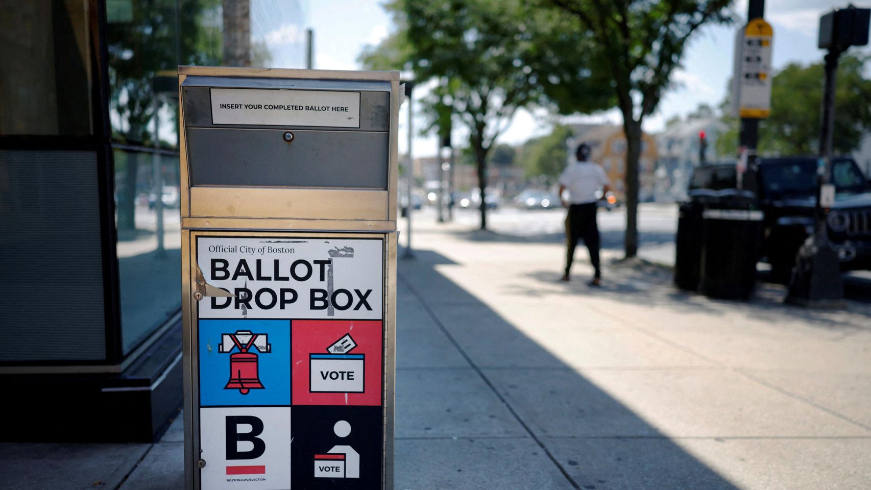 La polémica reforma del voto por correo en EEUU deja en vilo a 48 millones de votantes a 10 semanas de las legislativas