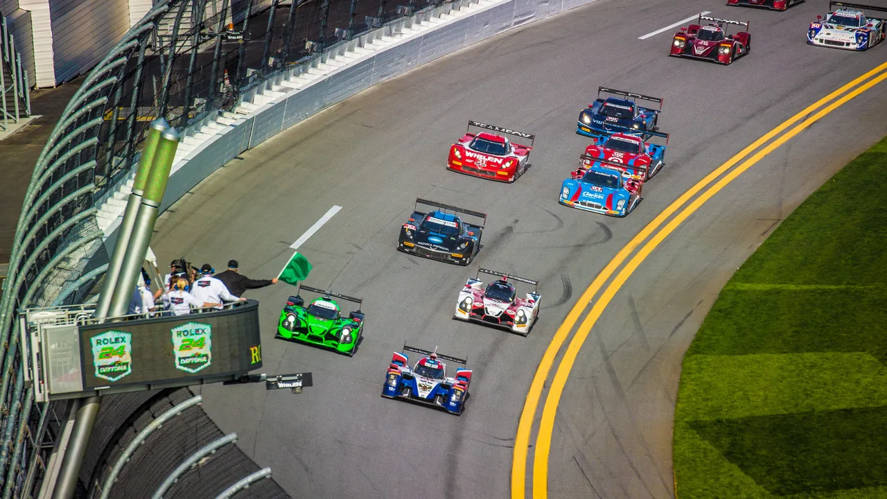 Las 24 horas de Daytona: cómo los datos y la IA definen la carrera de resistencia más extrema