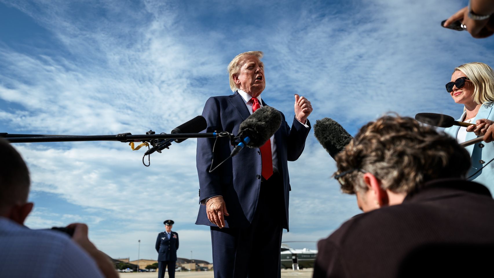 Trump anuncia un "histórico" acuerdo petrolero con Venezuela con el que EEUU duplicará sus reservas de crudo