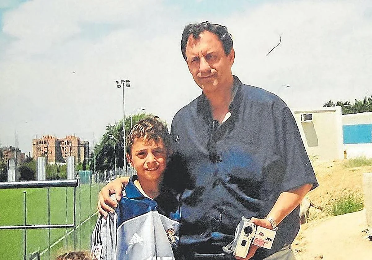 Alfonso Herrero, el hijo del policía que aprendió a ser portero en Valdebebas