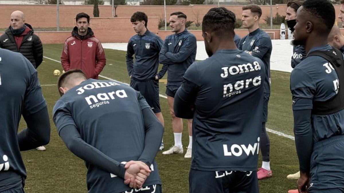 "Llevamos mucho tiempo hablando con Lucas Pérez, su incorporación va a depender de él"