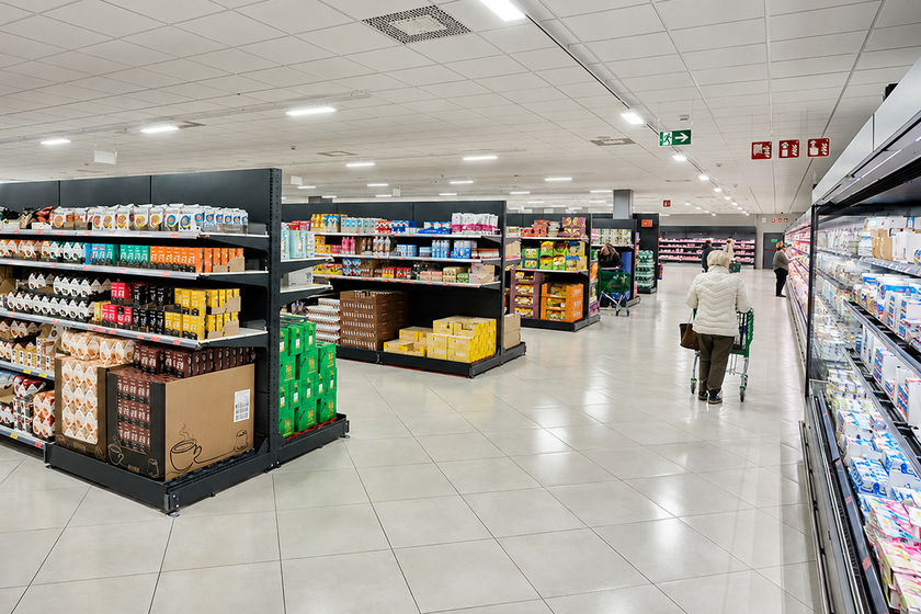 Se suponía que las 'Tiendas 9' iban a reinventar la idea de supermercado. De momento a Mercadona le están sirviendo para otra cosa