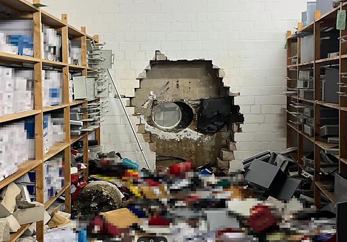 Revientan con un butrón la cámara blindada de una caja de ahorros alemana y roban en las cajas de seguridad