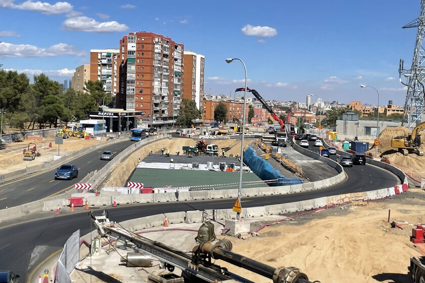 La A-5 recupera su recta original: Madrid retira el segundo de los tres baipás de las obras de soterramiento