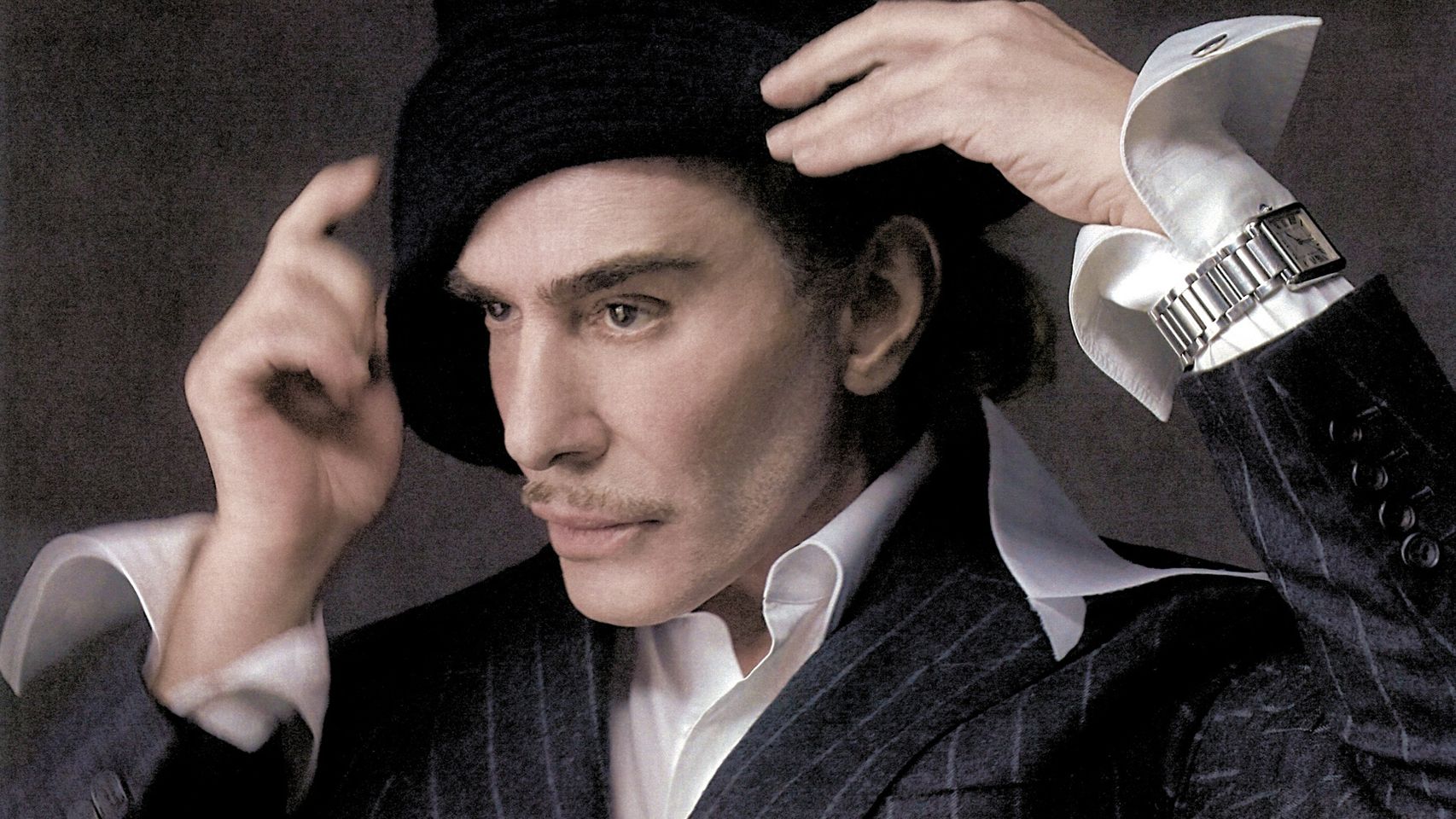 John Galliano renuncia a la exposición del Met tras las críticas por sus comentarios antisemitas
