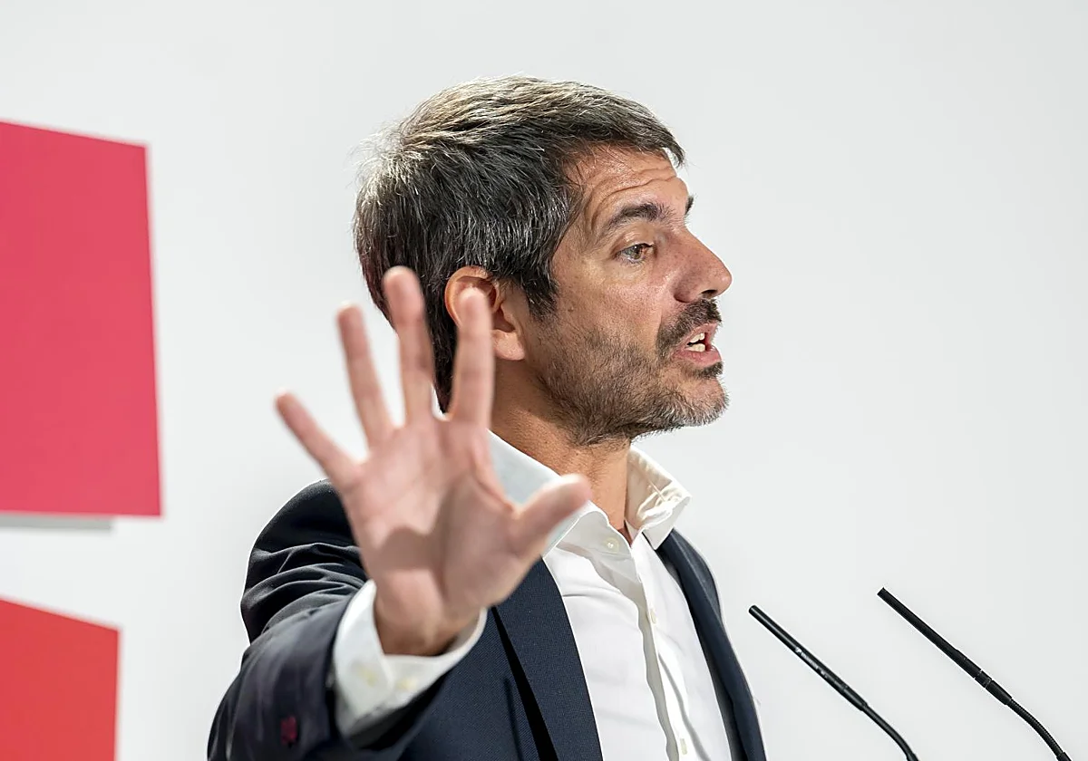 Sumar afea a Sánchez su actitud frente a Marruecos y exige el «traslado» a la península de los migrantes de Ceuta