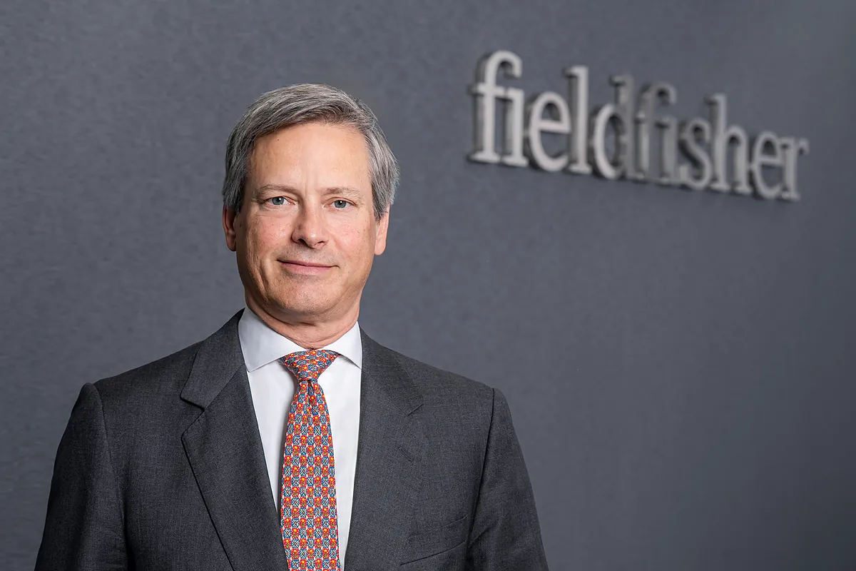 Fieldfisher ficha a Ignacio Corujo para lanzar la práctica de mercados de capitales