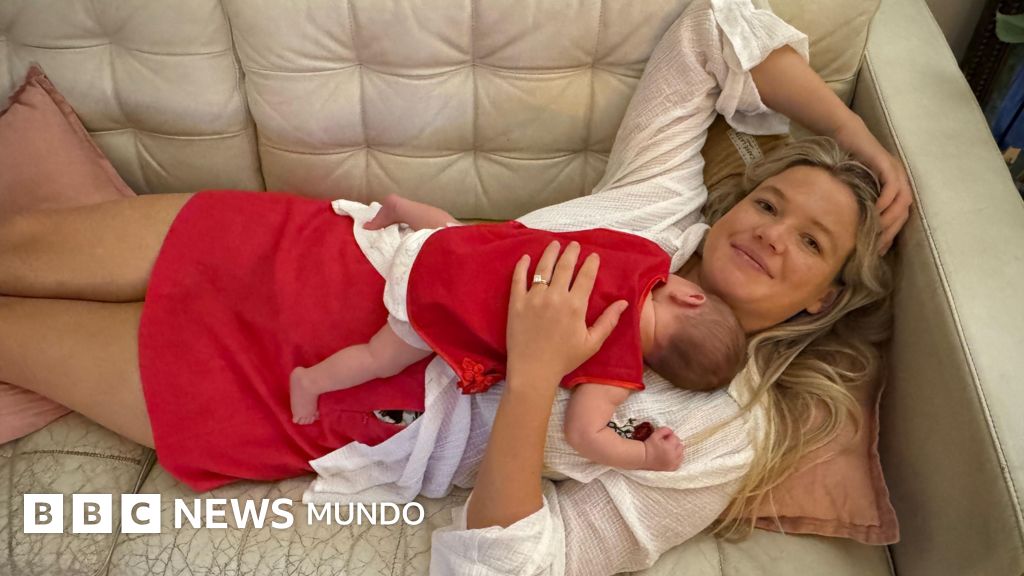 "Fue como pelear contra un dinosaurio": la historia de la mujer que sobrevivió al ataque de un tiburón blanco dándole golpes