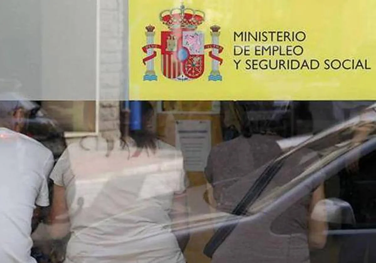 Revés a la Seguridad Social: una familia de Málaga mantendrá el Ingreso Mínimo pese a los 37.000 euros ahorrados en una mutualidad