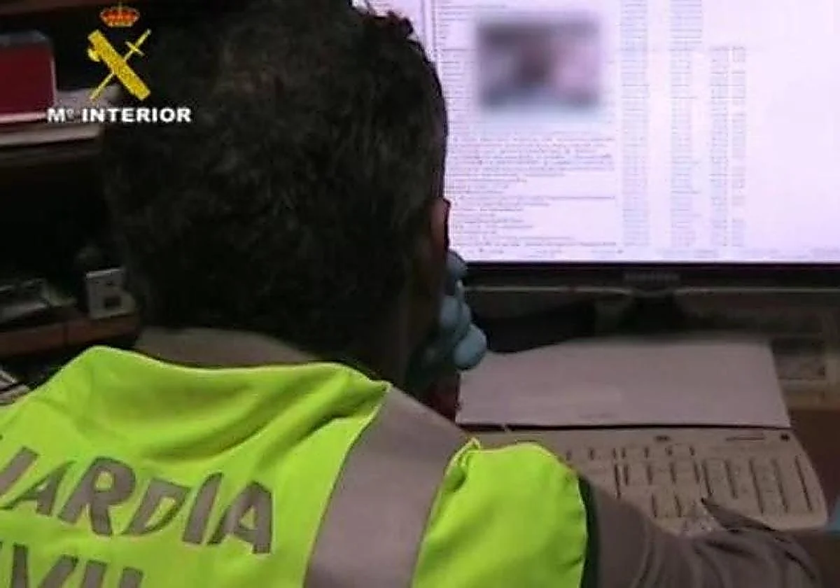 Estafan 3.000 euros a una mujer de Málaga con el pretexto de anular una supuesta operación fraudulenta