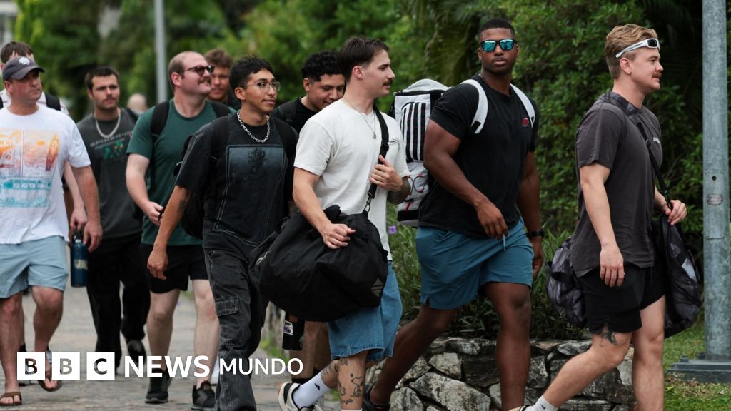 Pattaya, la "ciudad del pecado" de Tailandia en la que desembarcaron 5.000 marines de EE.UU. tras pasar más de ocho meses en alta mar
