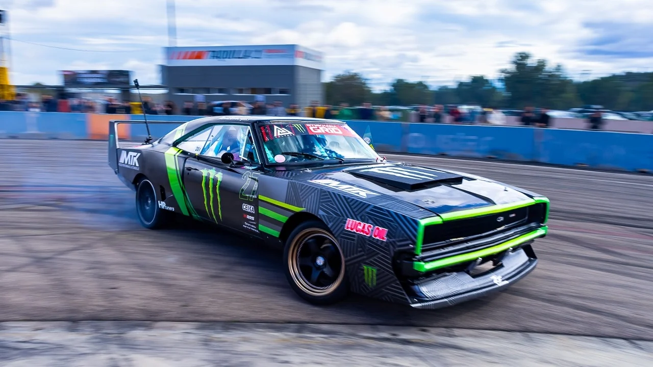 La Fórmula 1 atrae una exhibición de drifting a Madrid