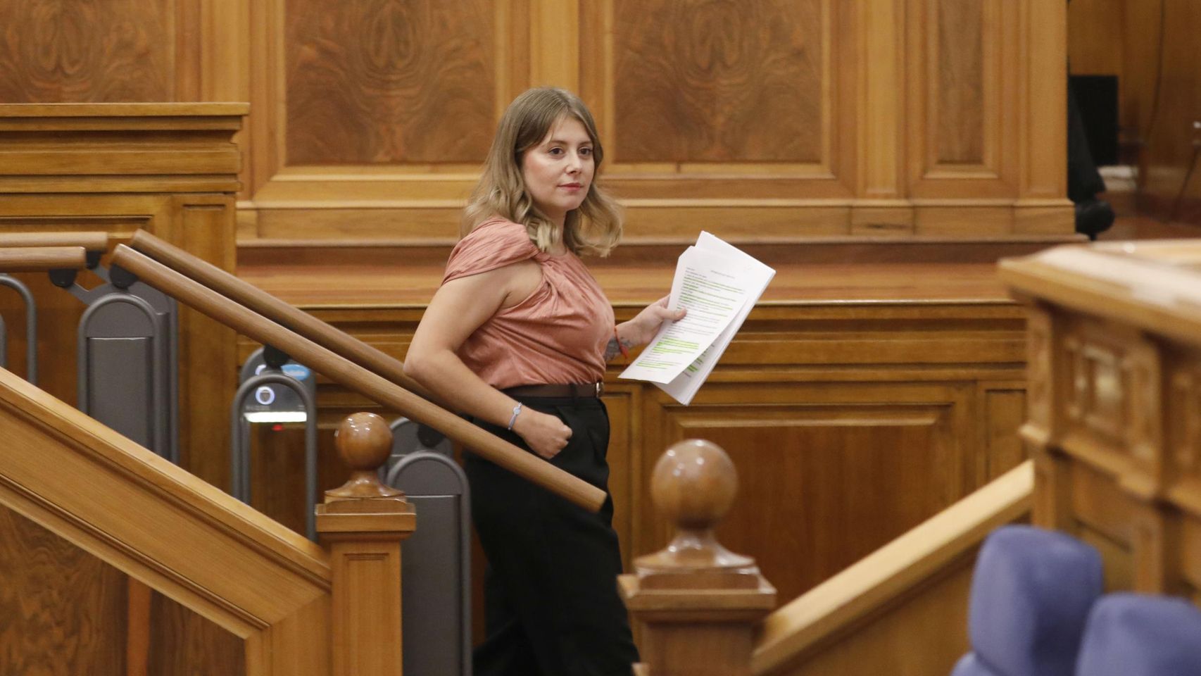 El presidente de las Cortes de Castilla-La Mancha expulsa a una diputada insumisa del PP por hablar de Ceuta en el pleno