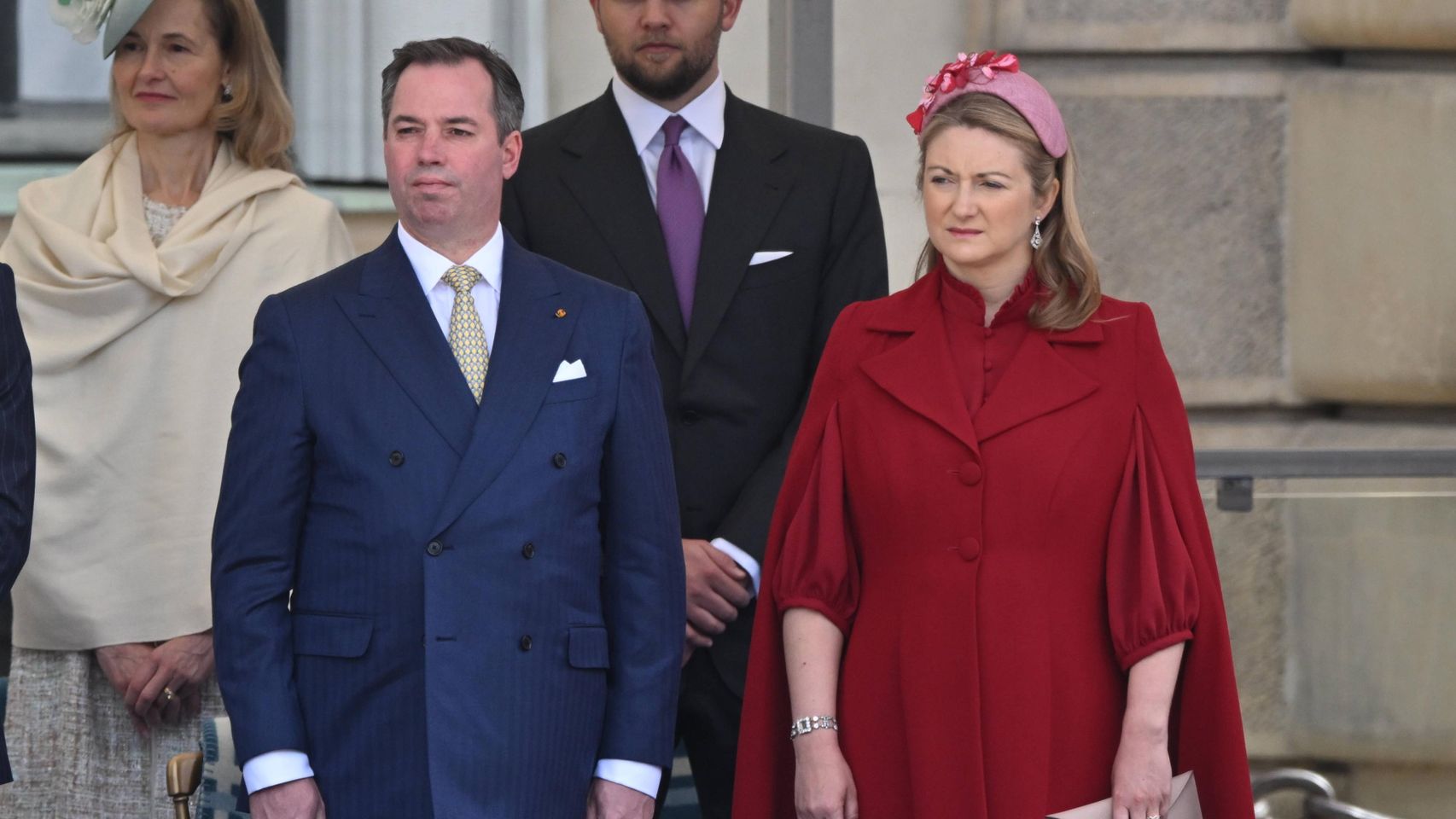 Los duques de Luxemburgo y Mette-Marit, tenso reencuentro en el funeral de Harald V: ella criticó su boda con Epstein