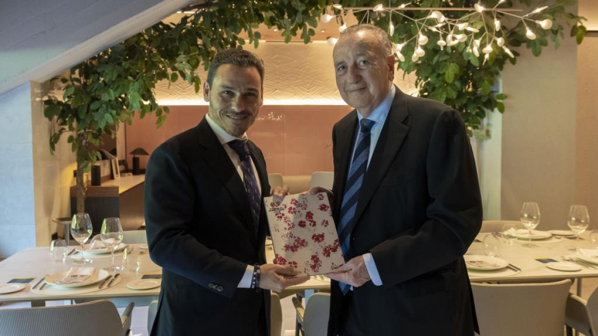 El Villarreal celebrará los 30 años de Roig en el club
