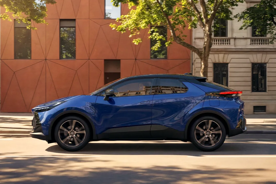 Duelo de superventas: los coches más vendidos en España en 2026
