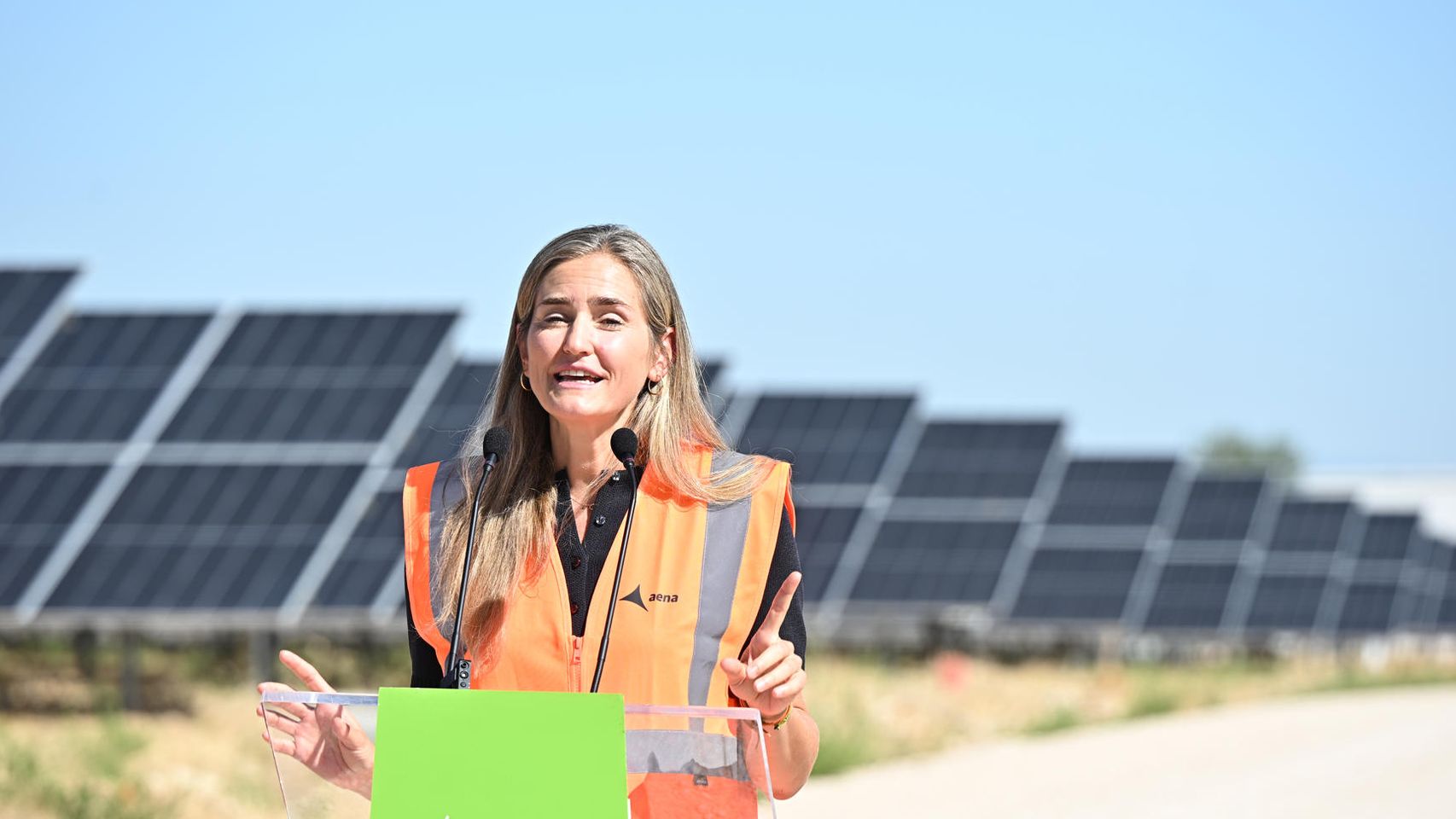 España propone a la UE gravar los beneficios de las petroleras para financiar medidas para hacer frente al cambio climático