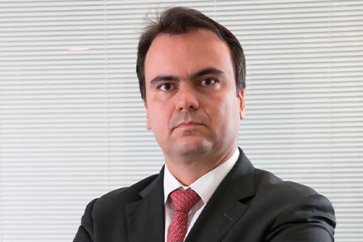 Broedel, acusado de presunto fraude por Itaú, sale de Santander tras dos años en el banco