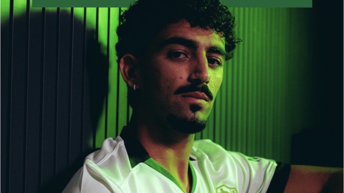 Roy Revivo ya es franjiverde: “Jugar en Primera con el Elche es un sueño para mí”