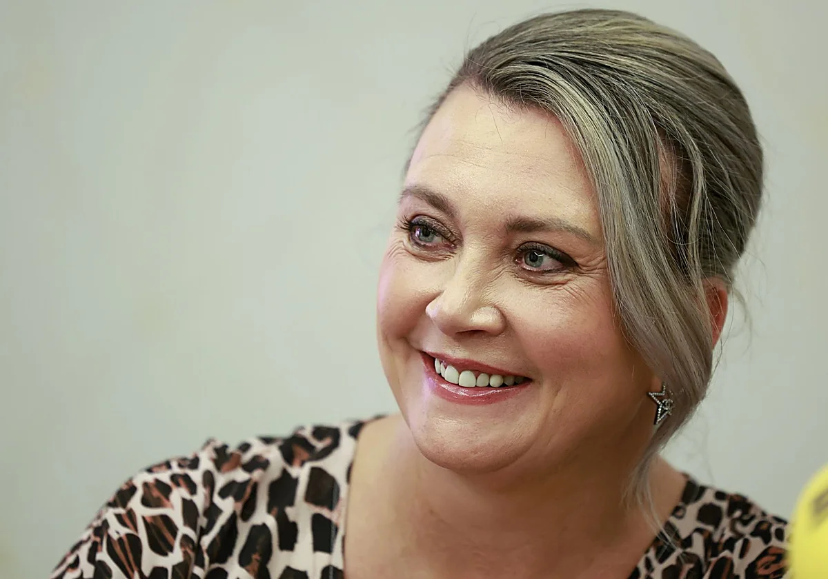 «Me siento muy orgullosa de ser la que mejor mata», se ufana Camilla Läckberg