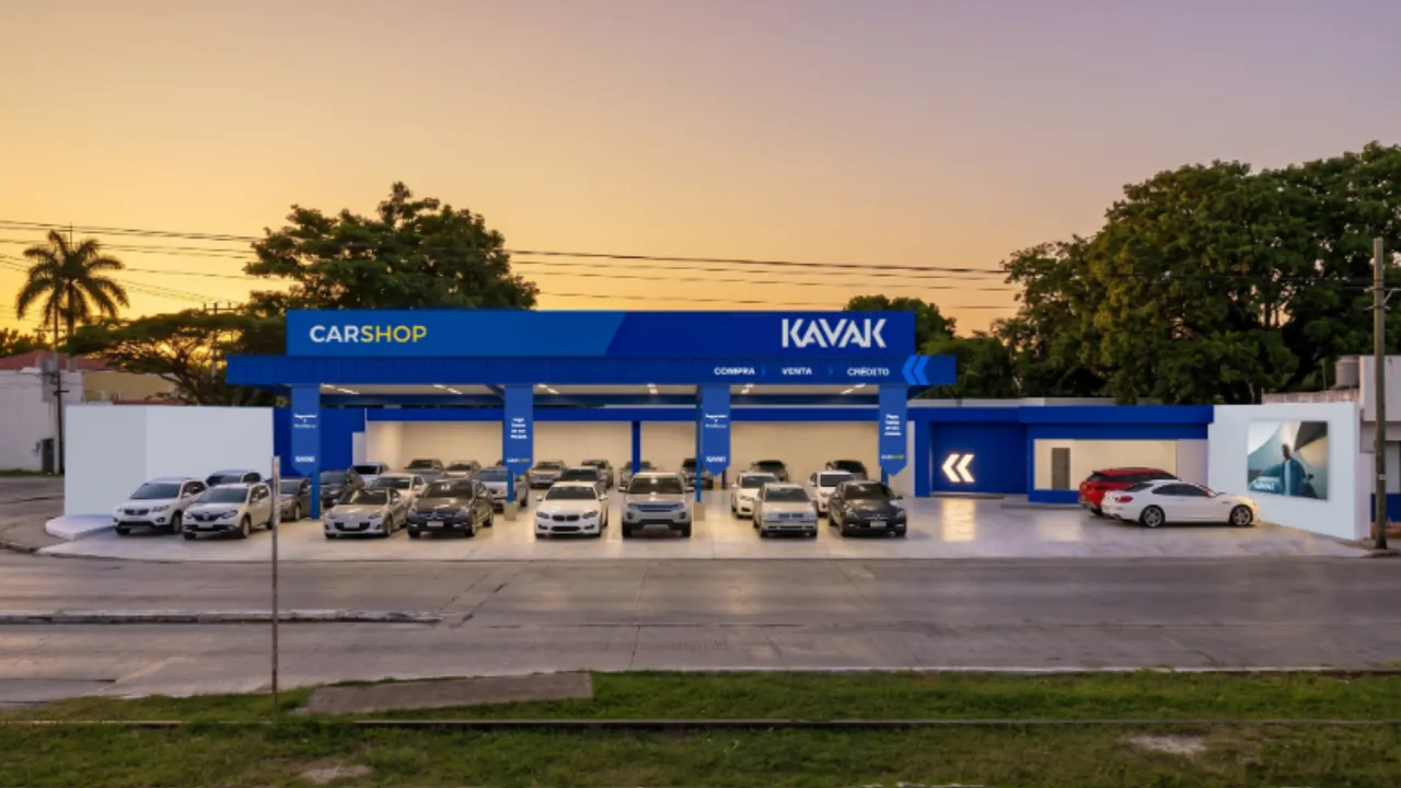 Kavak amplía sus operaciones físicas en el sureste de México en alianza con Hertz