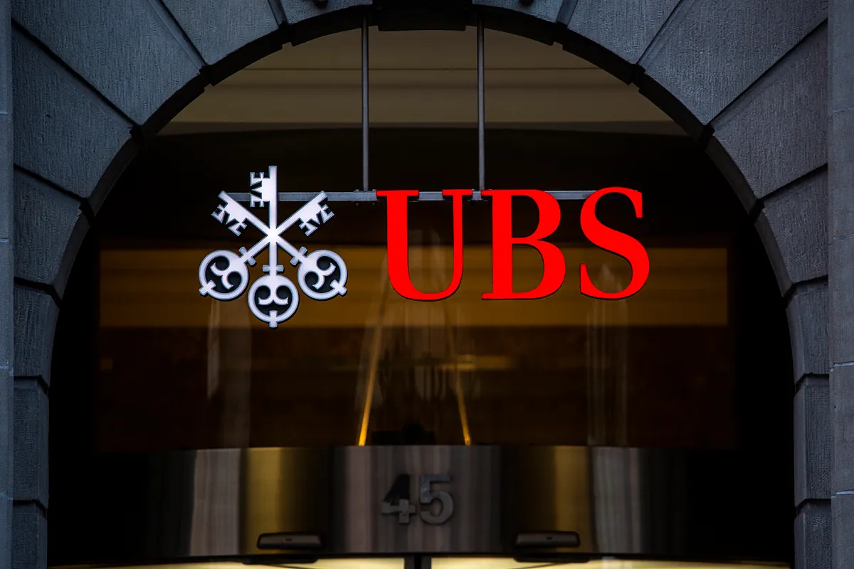UBS exige que los nuevos banqueros junior dominen la IA