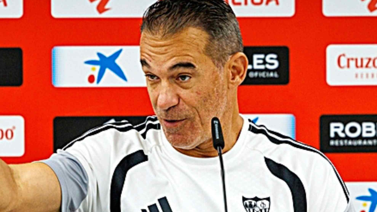 Luis García Plaza: "No podemos defender el área así en la última jugada"