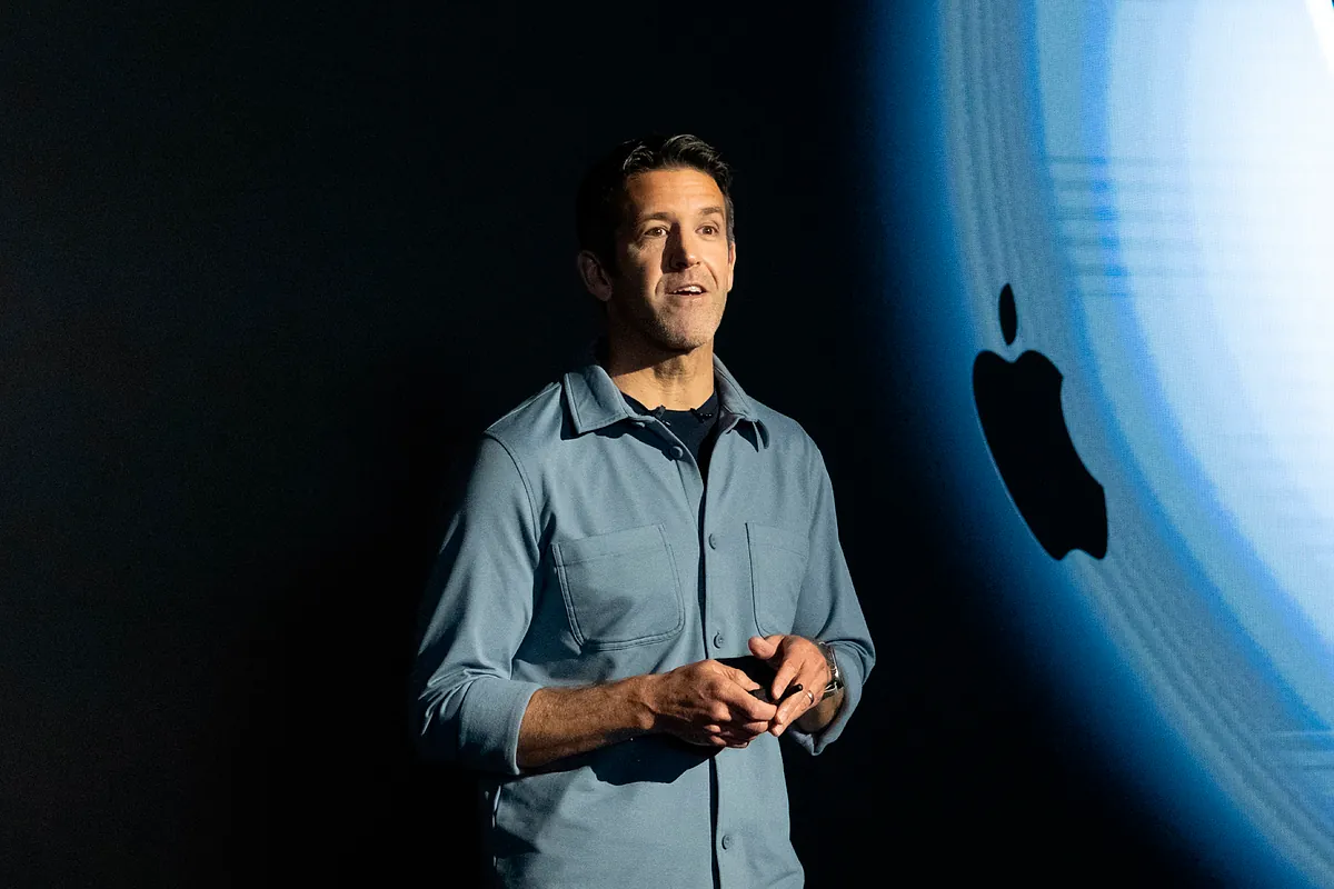 La primera prueba de John Ternus en Apple: un iPhone plegable de 2.000 dólares