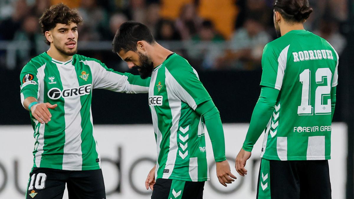 Isco Alarcón, operado con éxito en Madrid de su tobillo derecho