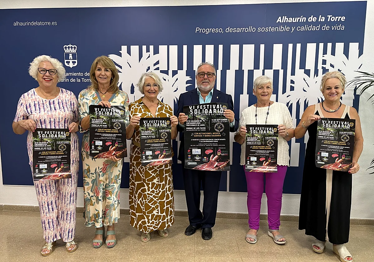 El mejor cortador de jamón, en un festival a favor de la investigación del cáncer infantil en Alhaurín de la Torre