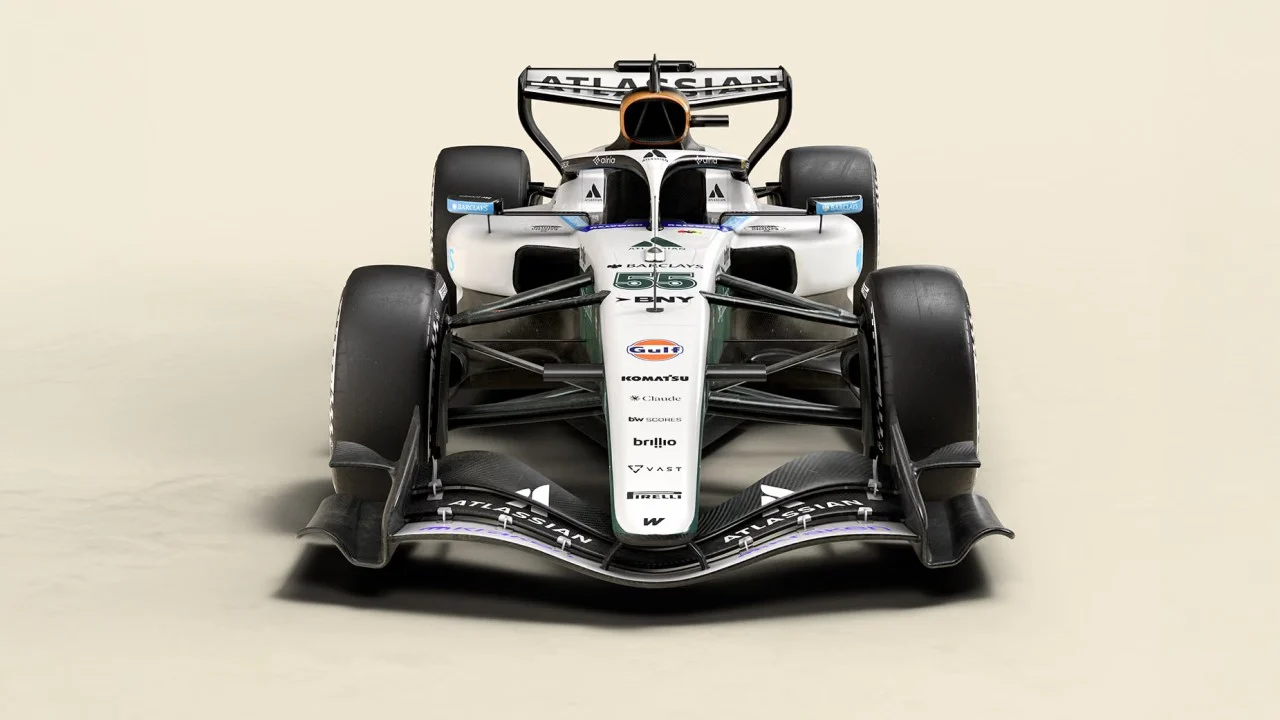 Carlos Sainz estrena colores para Madring: Williams presenta su decoración especial